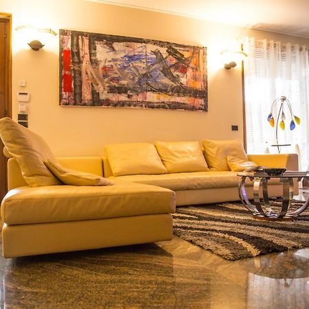 Villa Ivana Desenzano del Garda Kültér fotó