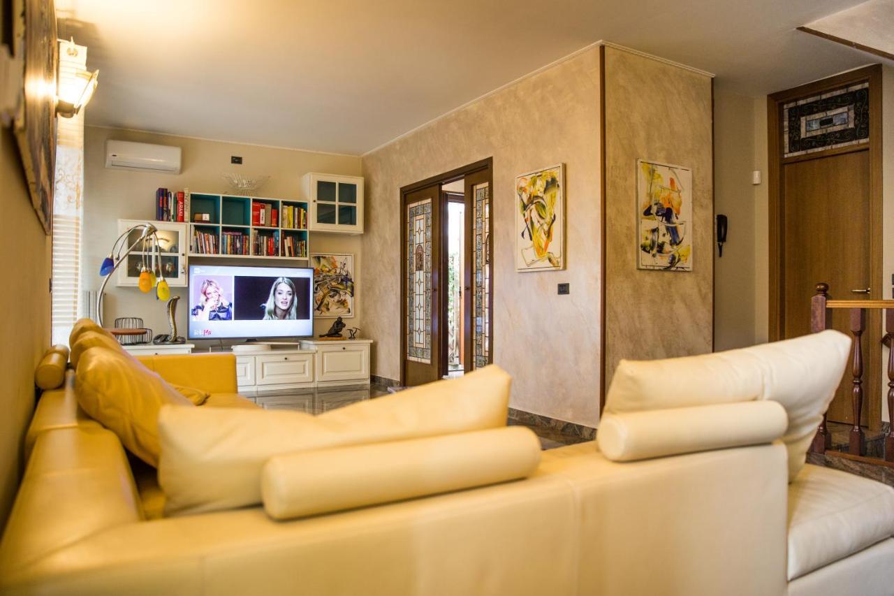Villa Ivana Desenzano del Garda Kültér fotó