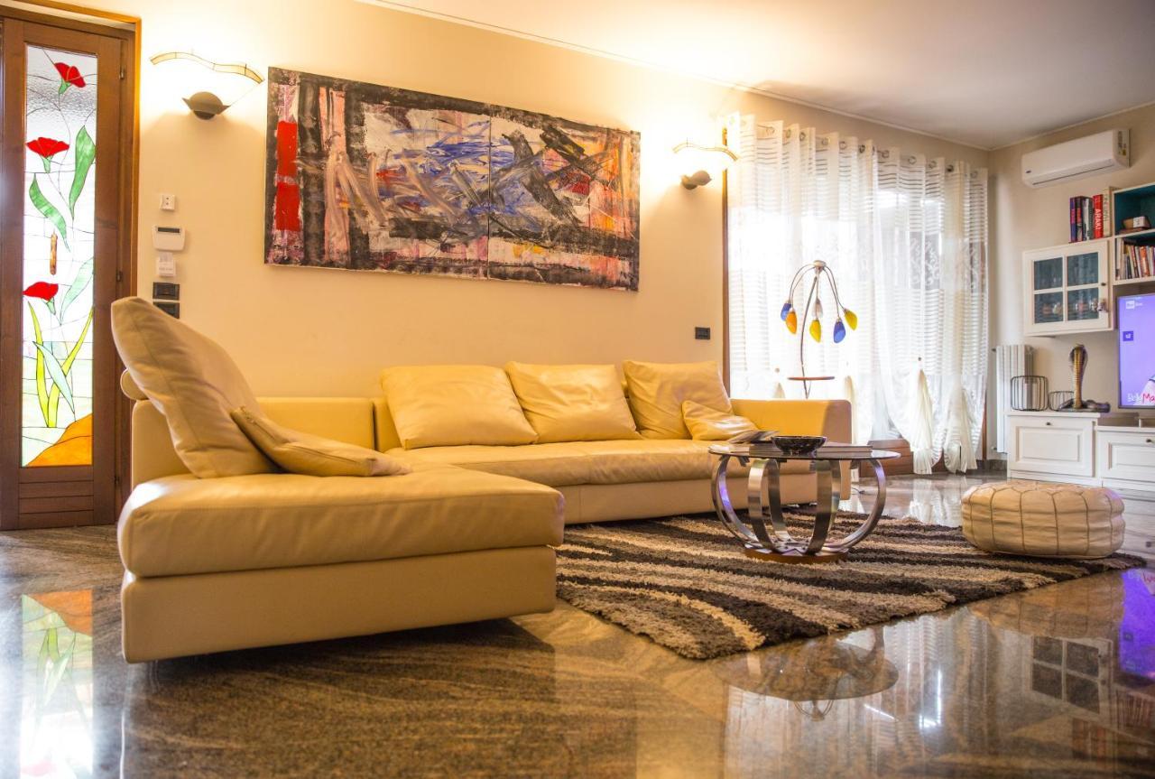 Villa Ivana Desenzano del Garda Kültér fotó